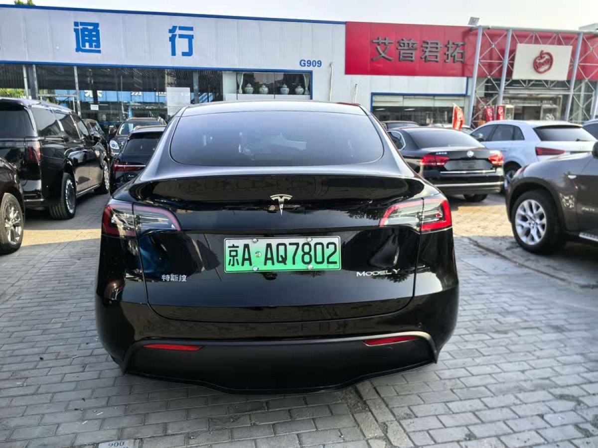 特斯拉 Model Y  2022款 改款 后輪驅(qū)動版圖片