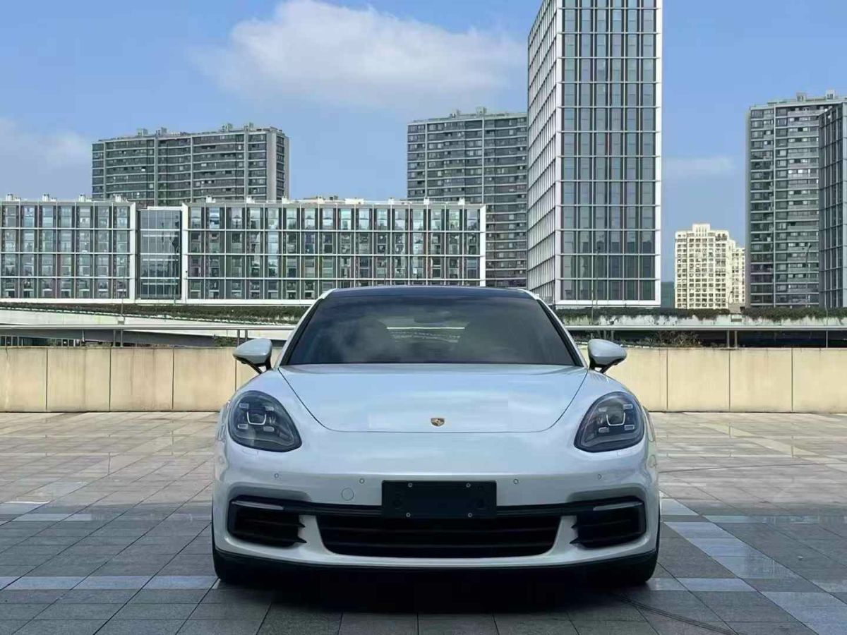 保時(shí)捷 Panamera  2017款 Turbo S E-Hybrid 行政加長版 4.0T圖片