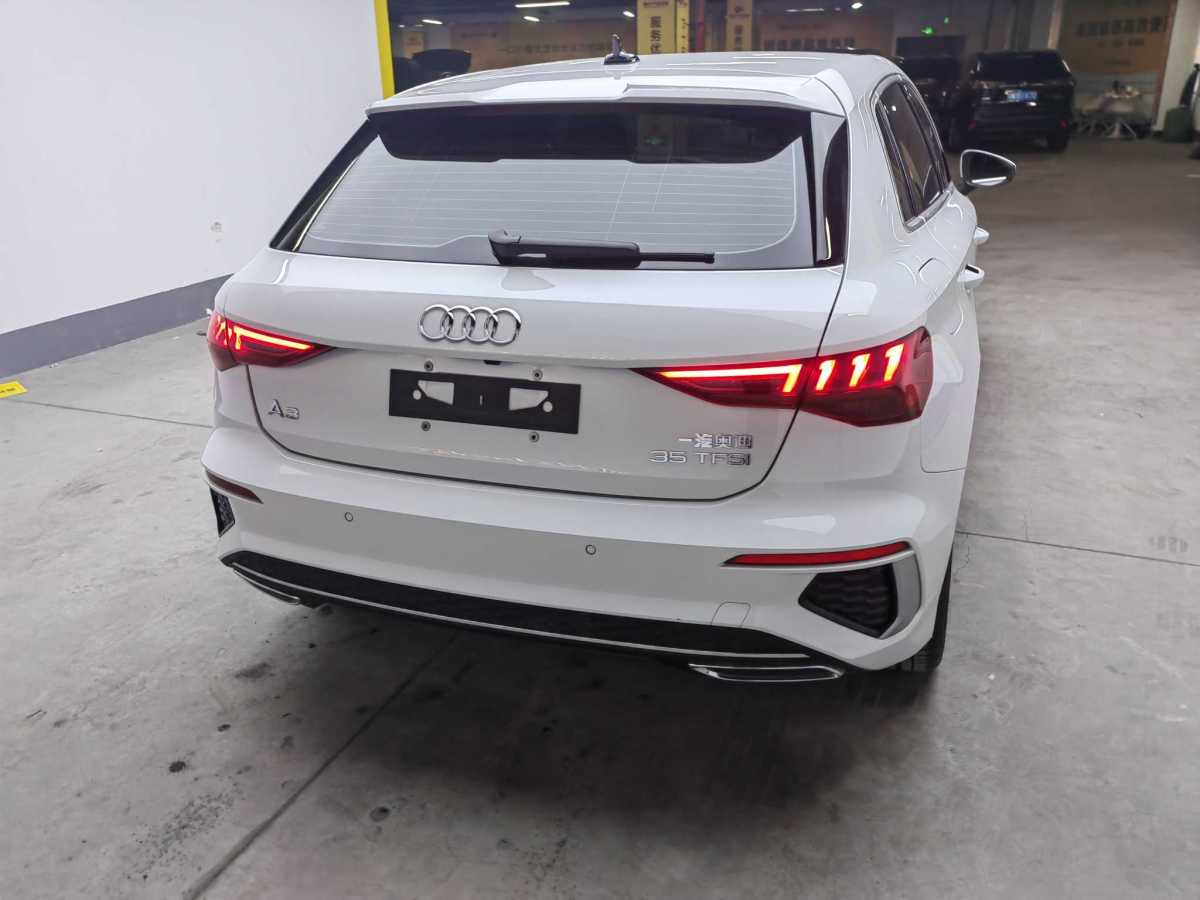 奧迪 奧迪A3  2022款 Sportback 35 TFSI 時(shí)尚運(yùn)動(dòng)型圖片