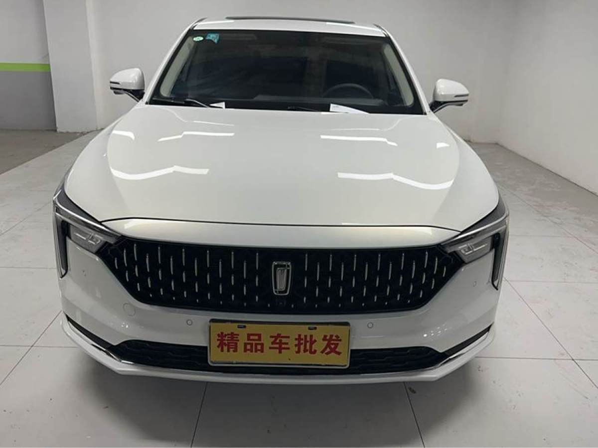 奔騰 B70  2023款 1.5T 自動(dòng)樂(lè)享型70周年紀(jì)念版圖片