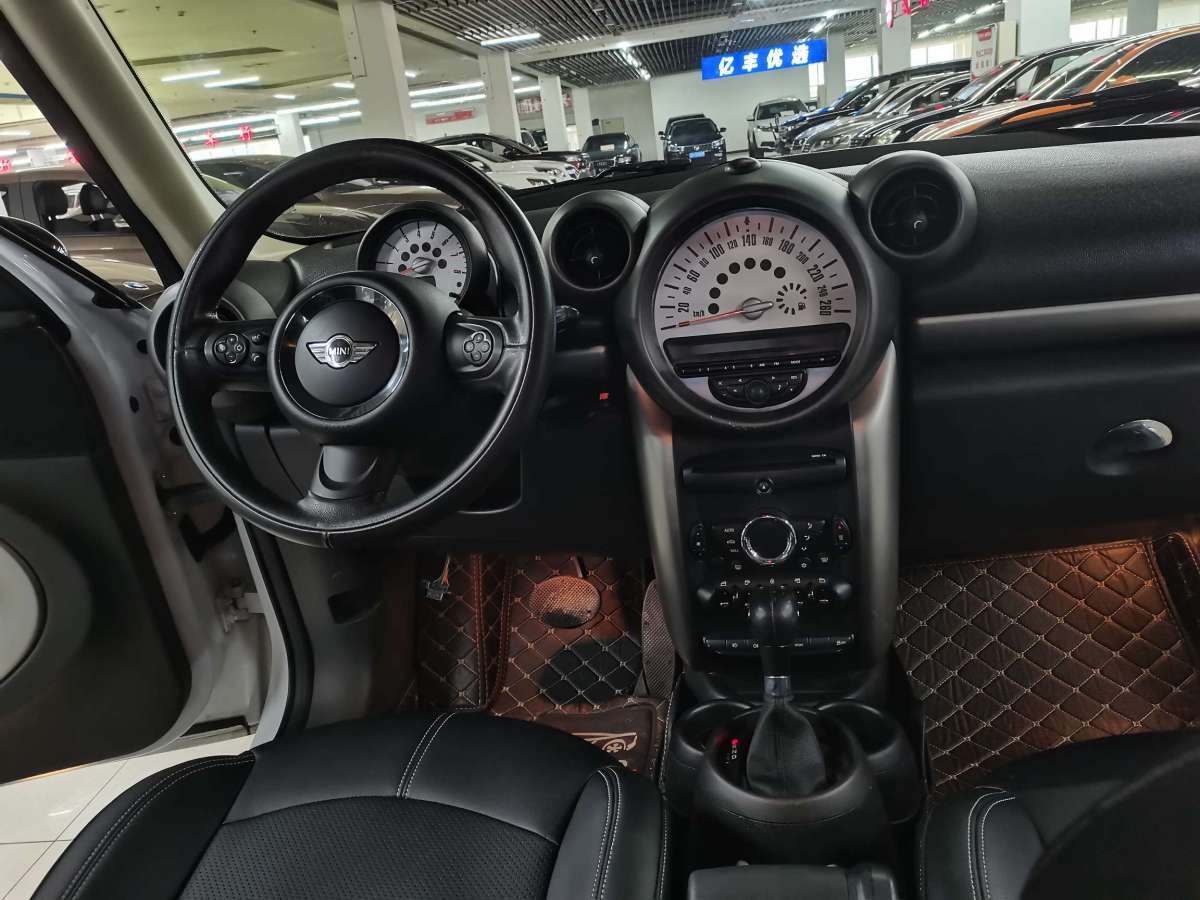 MINI COUNTRYMAN  2011款 1.6L COOPER Excitement圖片