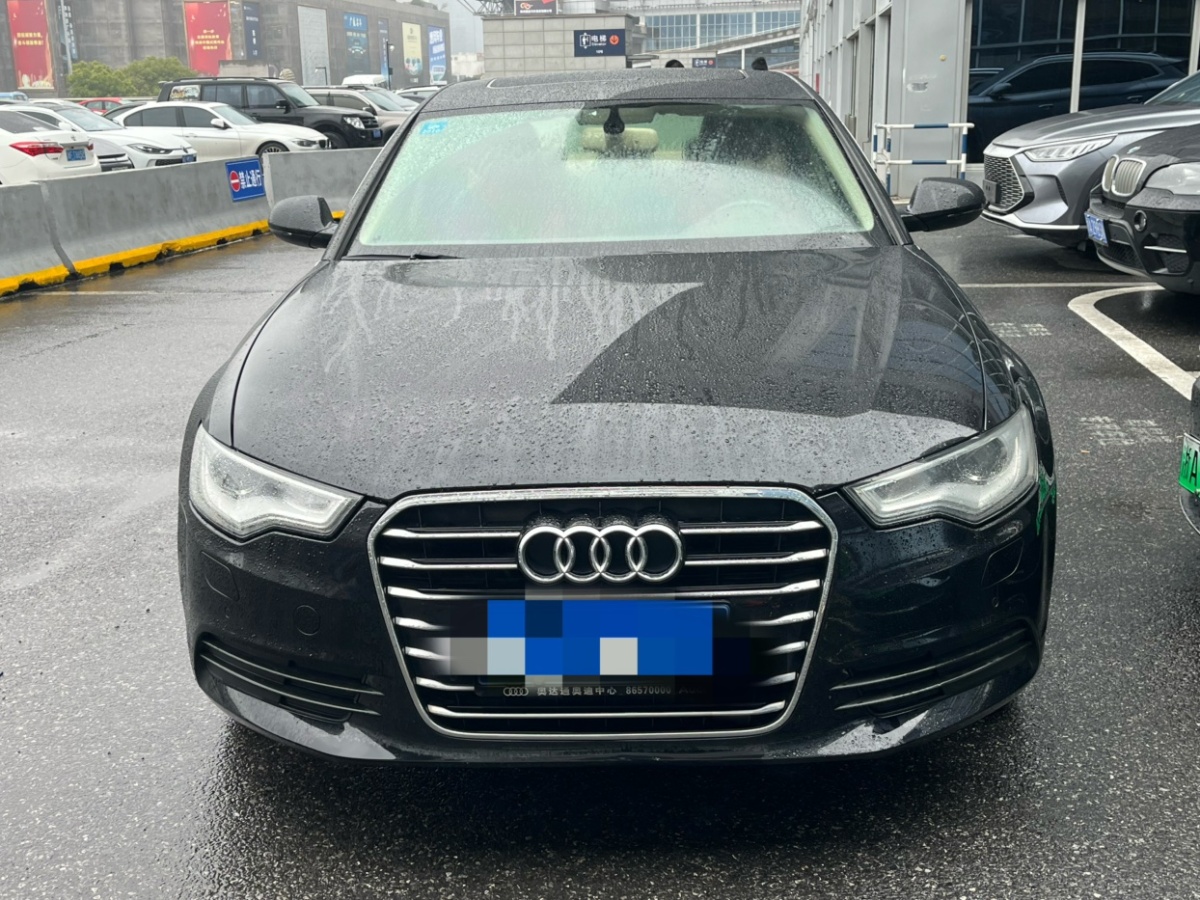 奧迪 奧迪A6L  2012款 TFSI 標(biāo)準(zhǔn)型圖片