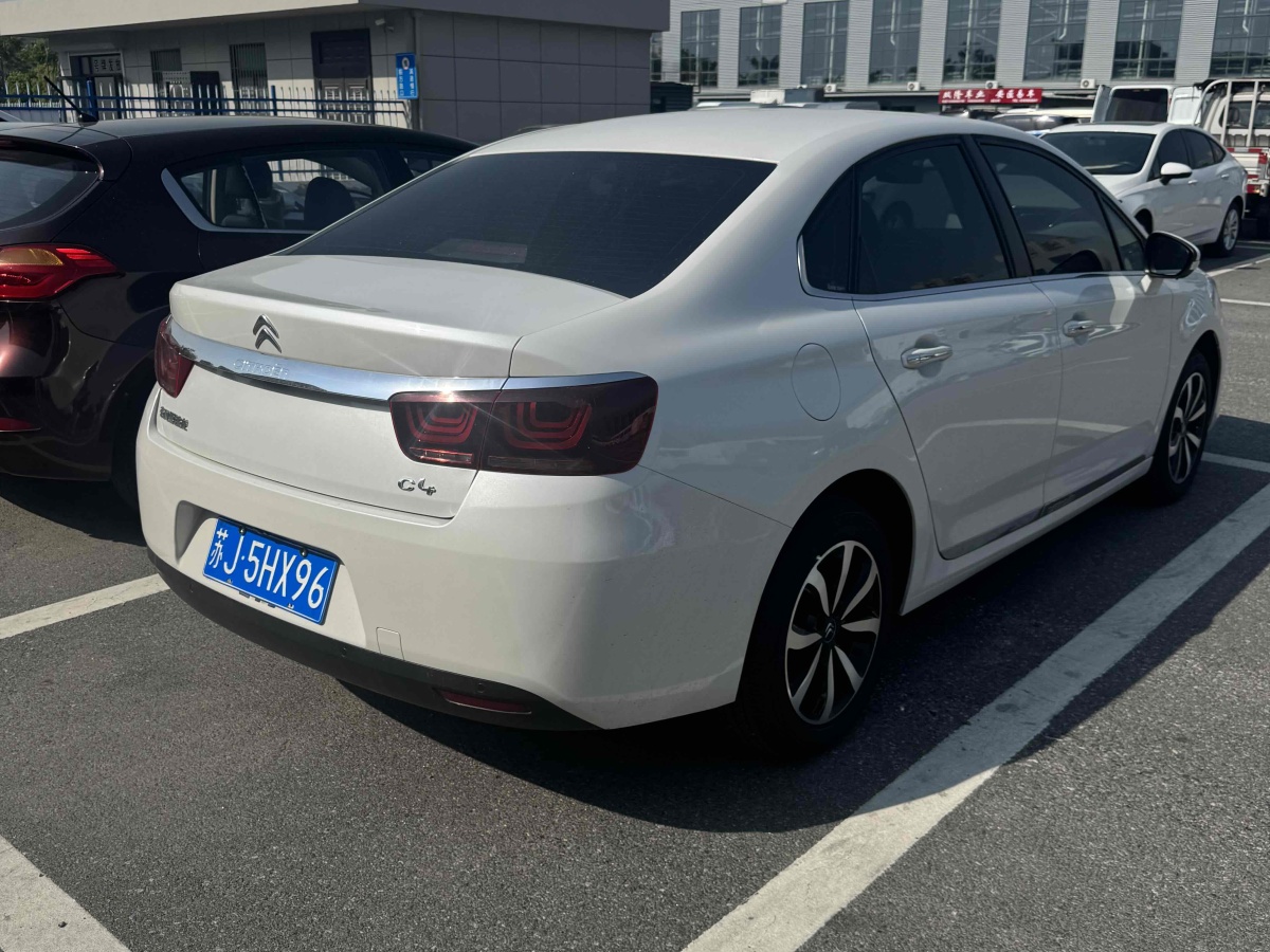 雪鐵龍 C4世嘉  2018款 1.6L 自動(dòng)豪華型圖片