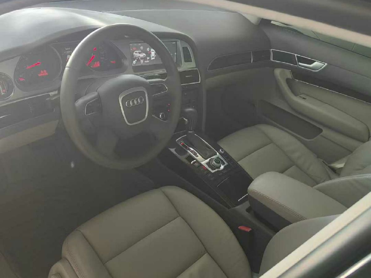 奧迪 奧迪A6L  2010款 A6L 3.0T FSI Quattro豪華型圖片