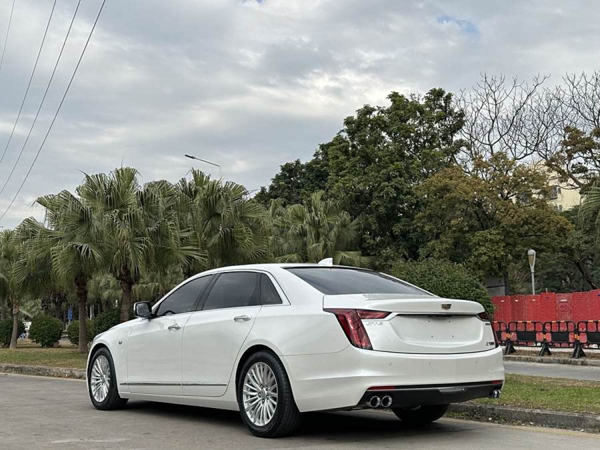 凱迪拉克 CT6  2023款 28T 豪華型圖片