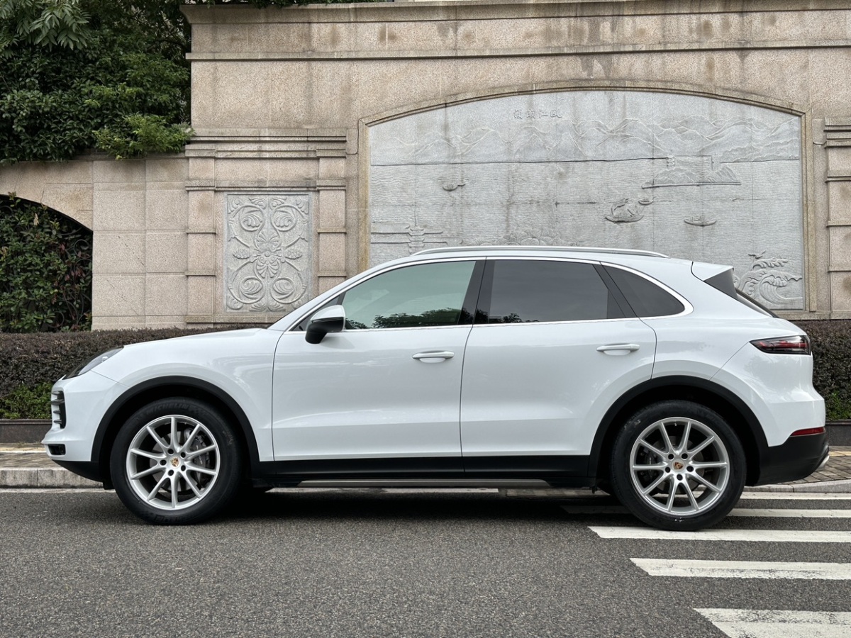 2019年2月保時(shí)捷 Cayenne  2019款 Cayenne 3.0T