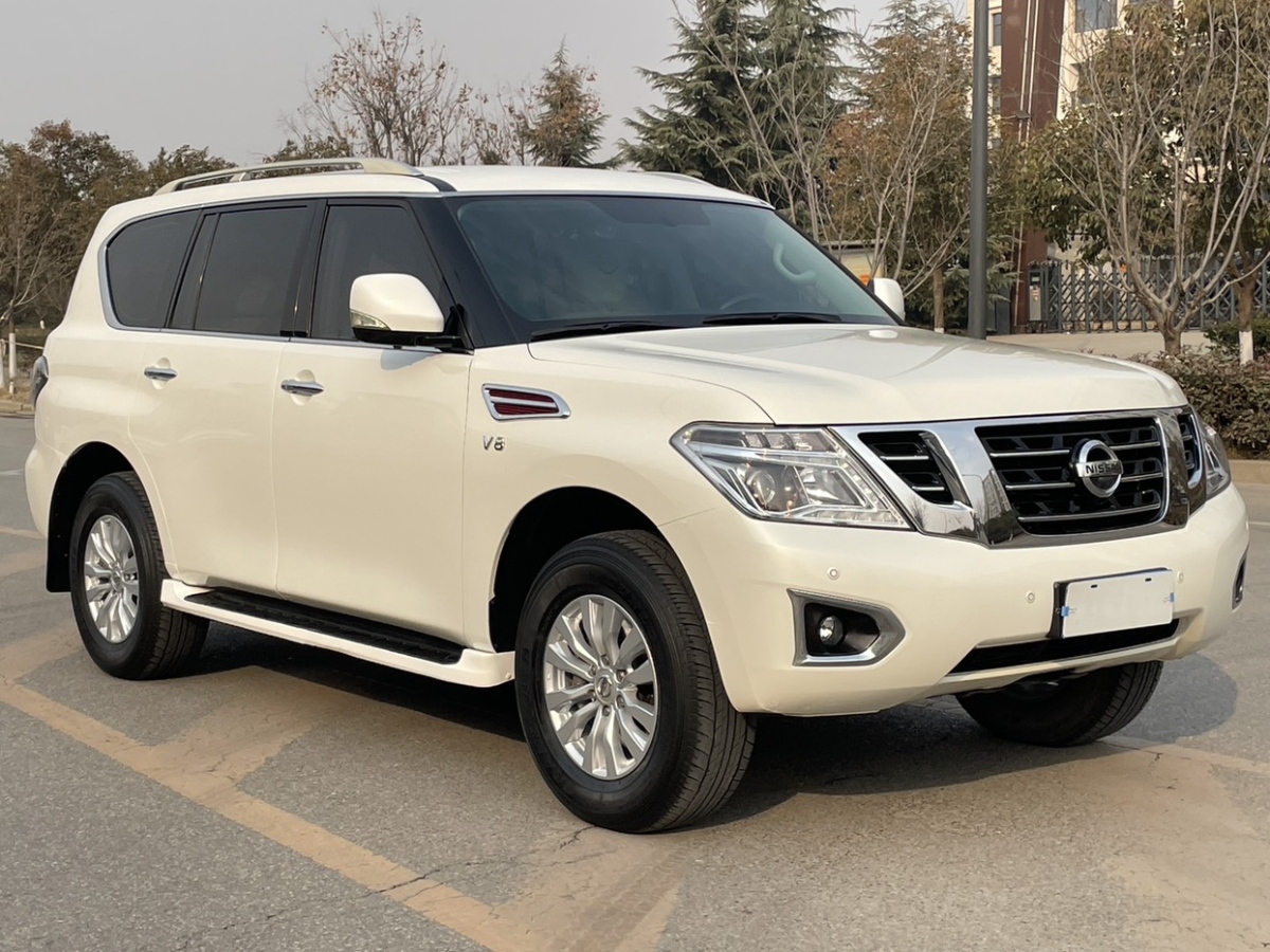 日產(chǎn) 途樂  2018款 4.0L 領(lǐng)英型圖片