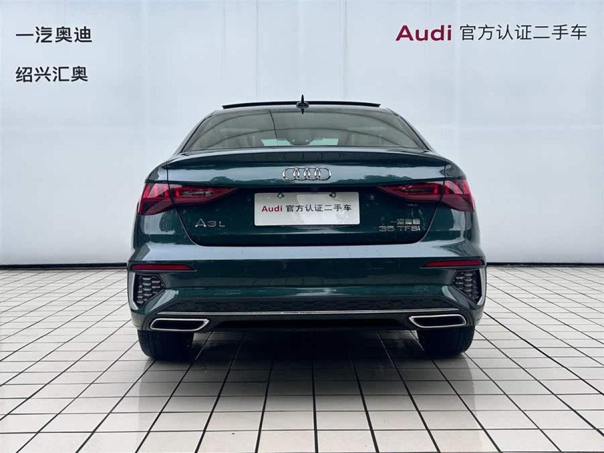 奧迪 奧迪A3  2023款 改款 A3L Limousine 35 TFSI 時(shí)尚運(yùn)動(dòng)型圖片