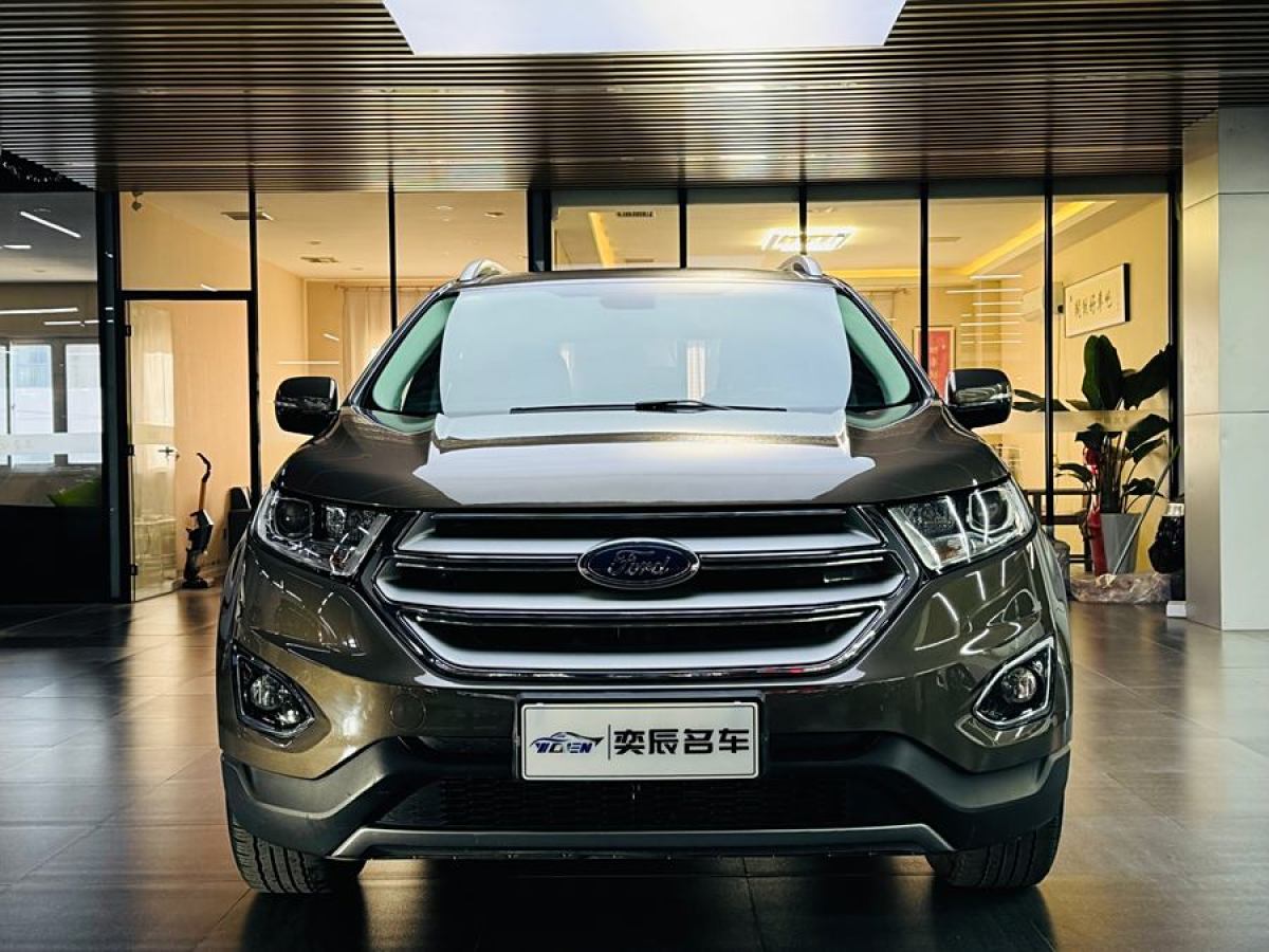 2018年10月福特 銳界  2018款 改款 EcoBoost 245 兩驅(qū)鉑銳型 5座