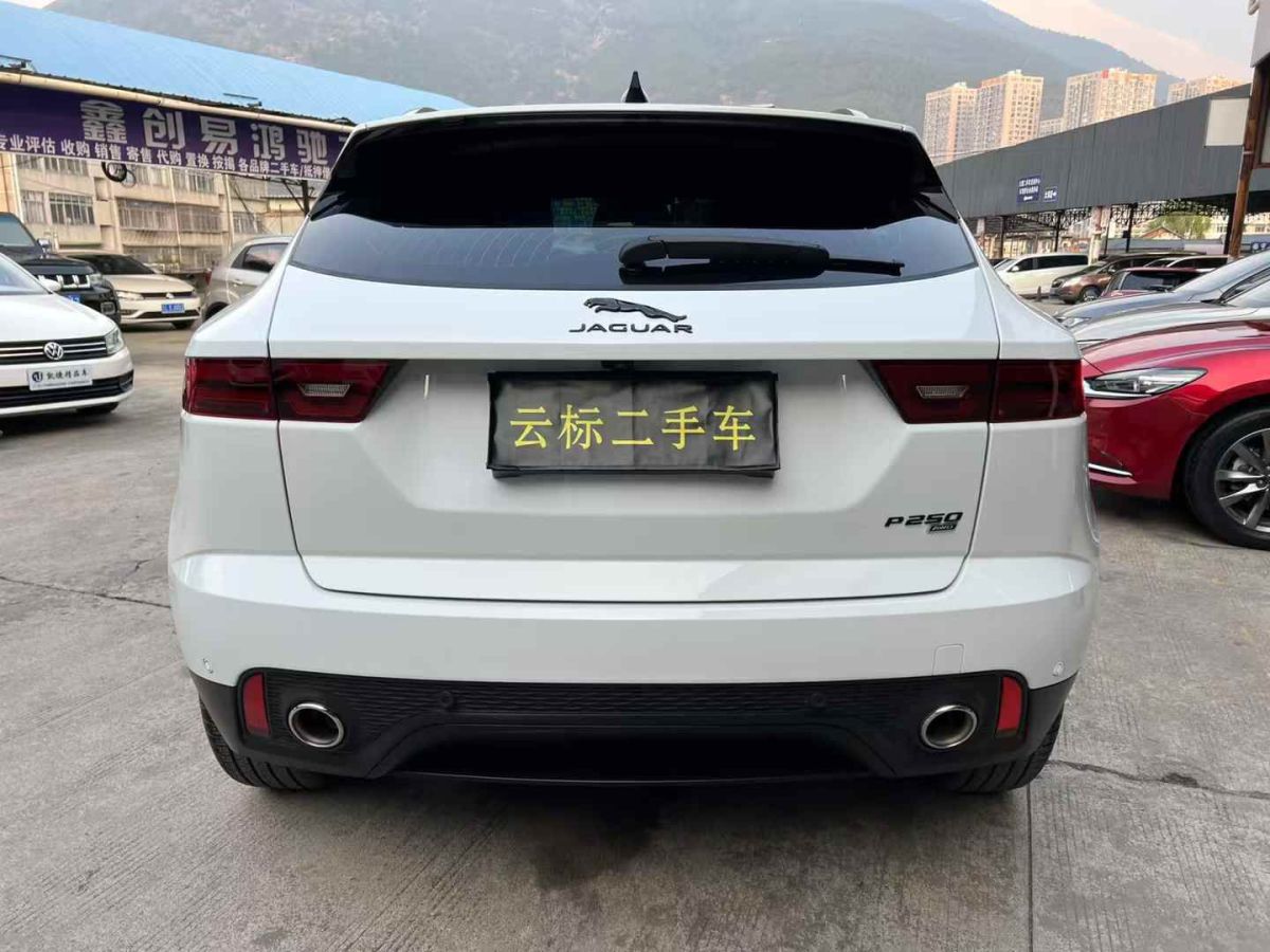 2024年8月捷豹 F-PACE  2024款 P250 R-Dynamic HSE