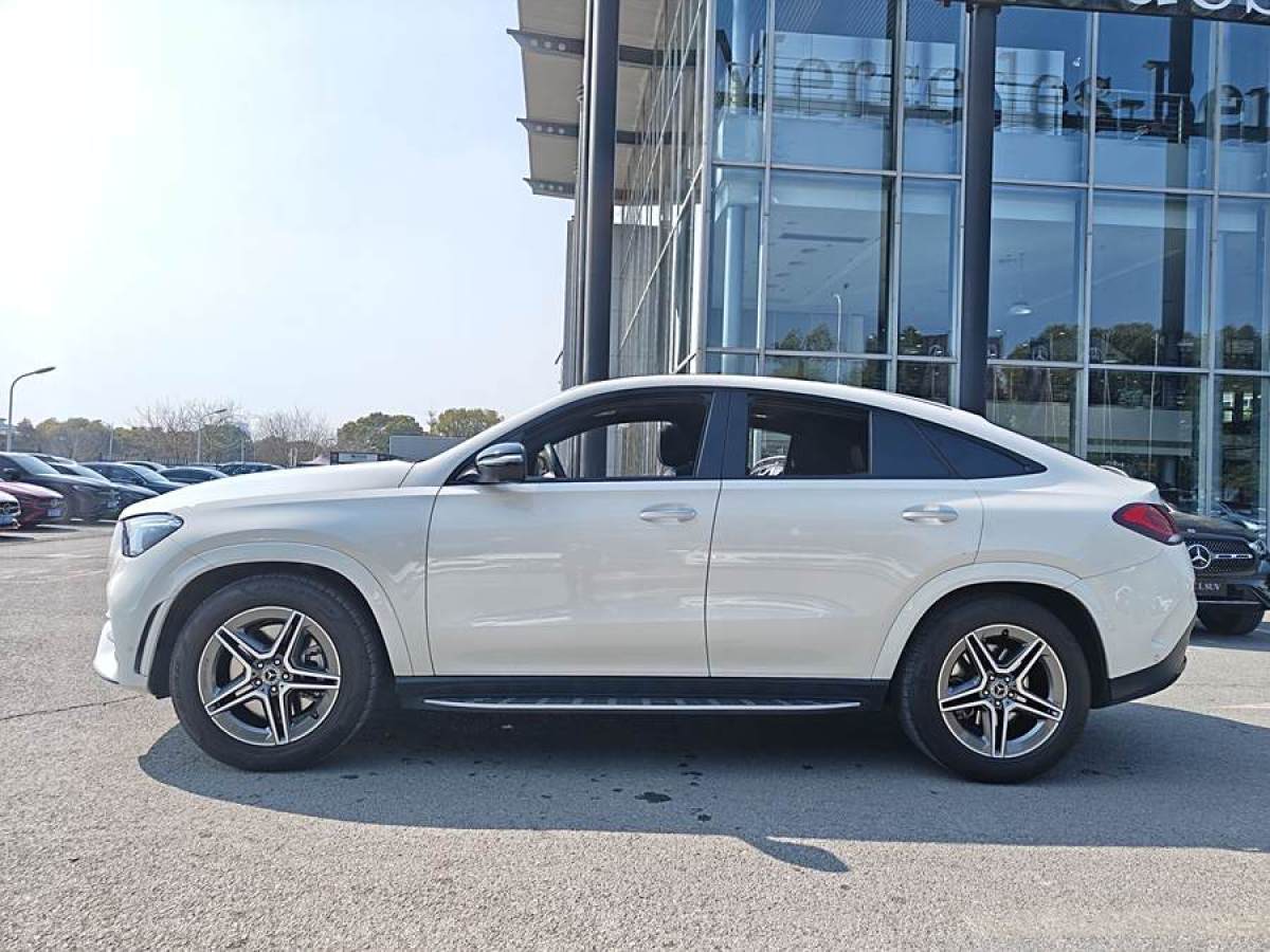 奔馳 奔馳GLE轎跑  2020款 GLE 450 4MATIC 轎跑SUV 時(shí)尚型圖片