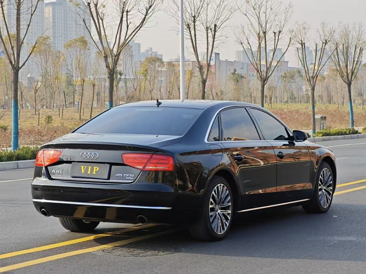 奧迪 奧迪A8  2013款 A8L 45 TFSI quattro豪華型圖片