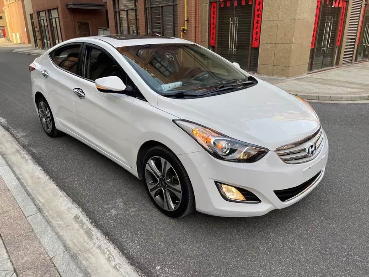 現(xiàn)代 朗動  2013款 1.6L 自動尊貴型圖片