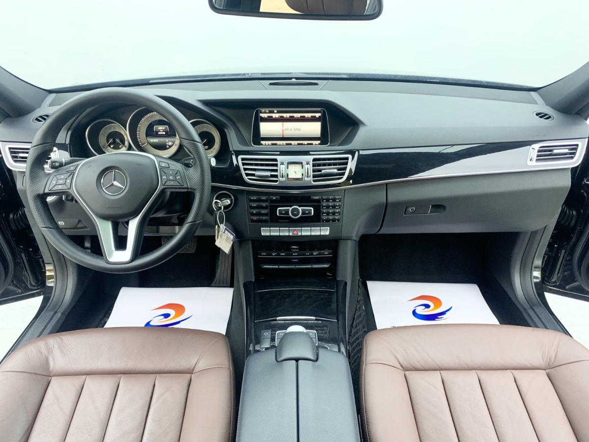 奔驰 奔驰E级  2013款 E 300 L 优雅型图片
