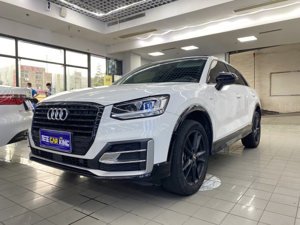 奥迪 奥迪Q2L  2020款 35TFSI 时尚动感型