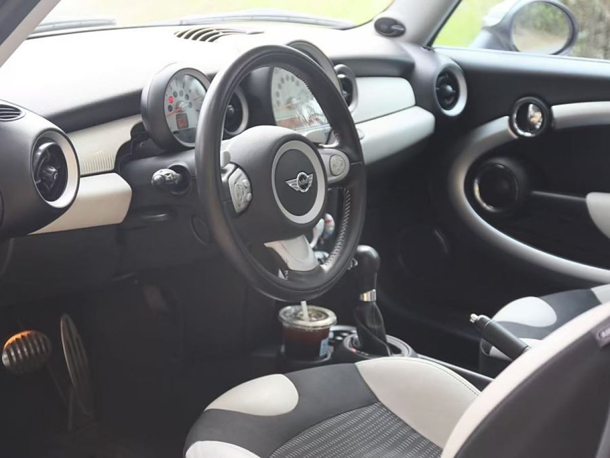 MINI MINI  2010款 1.6T COOPER S 50 Camden圖片