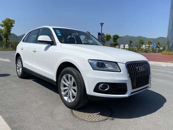 奥迪 奥迪Q5  2015款 40 TFSI 技术型