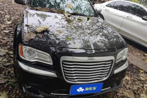 300C 克萊斯勒 3.0L 卓越版
