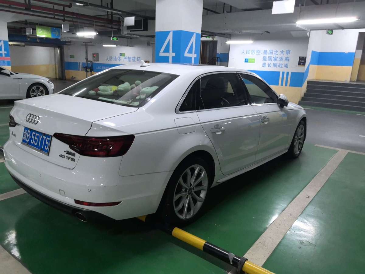 奧迪 奧迪A4L  2018款 30周年年型 40 TFSI 時尚型圖片