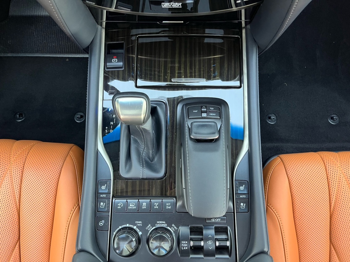 雷克薩斯 LX  2019款 570 巔峰特別版圖片
