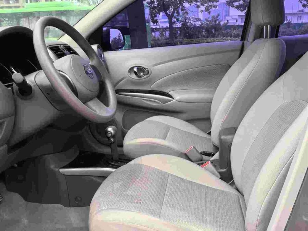 日產(chǎn) 陽光  2011款 1.5XL CVT豪華版圖片
