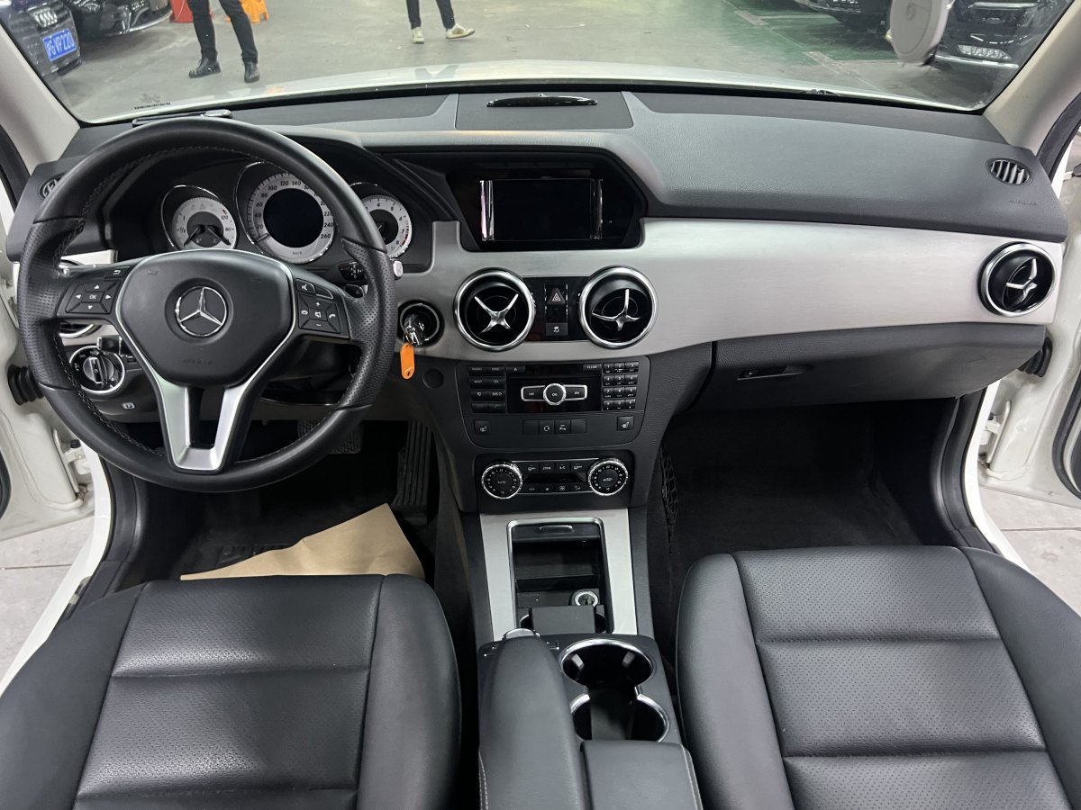 奔馳 奔馳GLK級  2013款 GLK 300 4MATIC 動感天窗型圖片