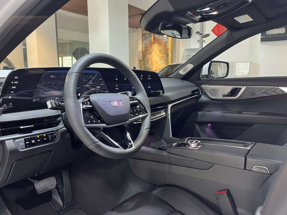 凯迪拉克 CT6  2023款 28T 豪华型图片