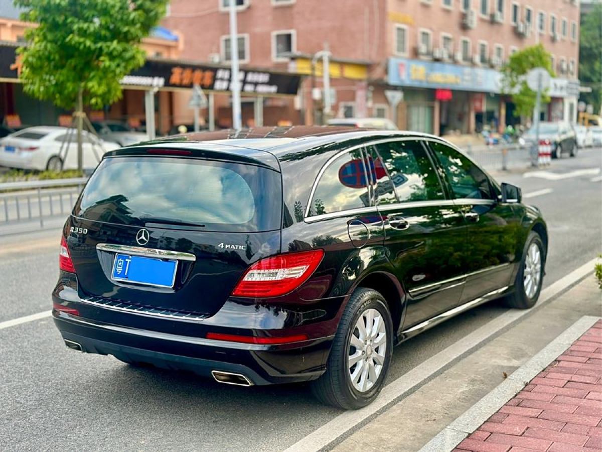 2011年8月奔馳 奔馳R級(jí)  2011款 R 350 L 4MATIC