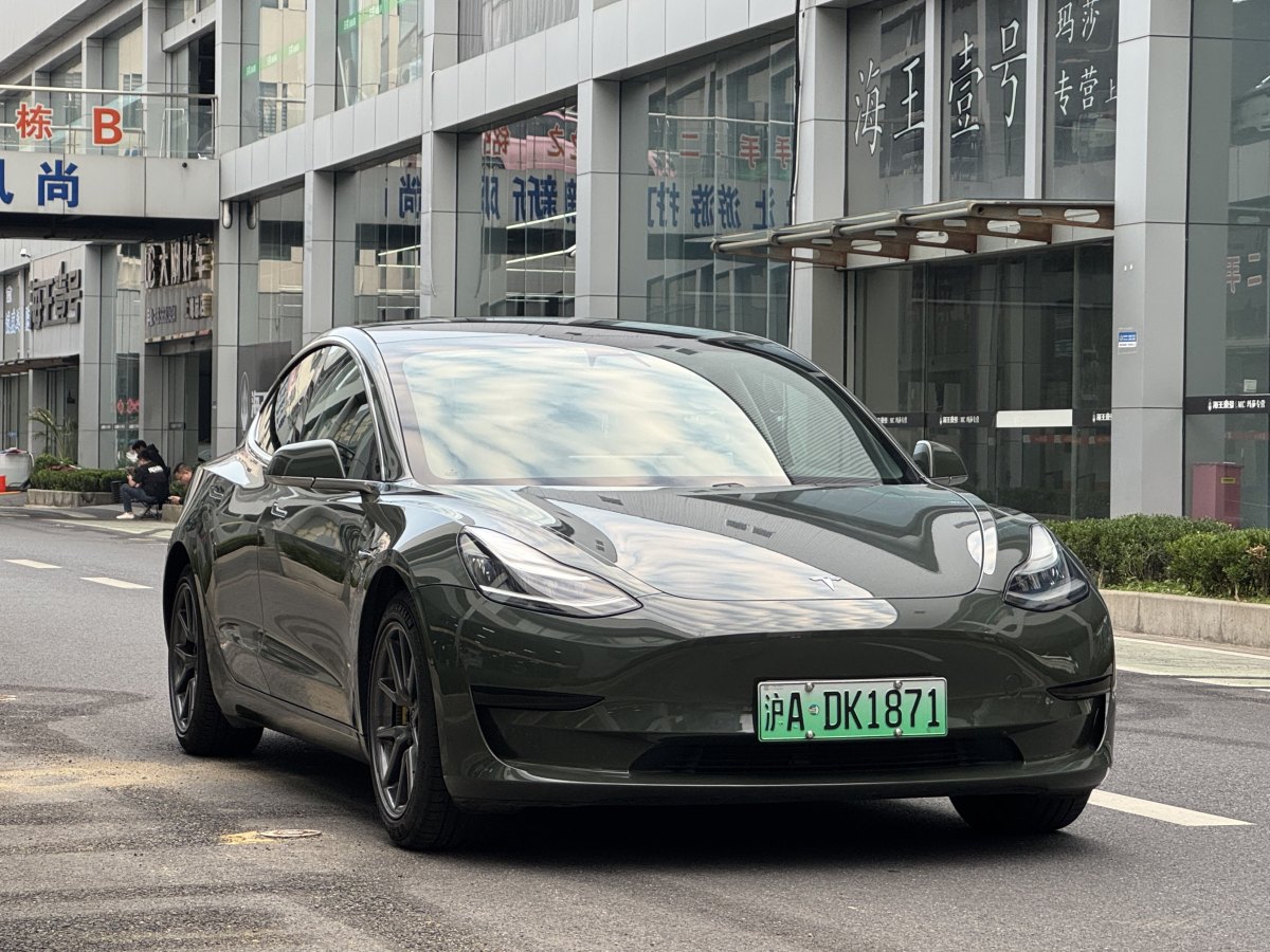 2020年11月特斯拉 Model 3  2019款 標(biāo)準(zhǔn)續(xù)航后驅(qū)升級(jí)版