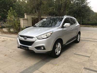 2013年3月 现代 ix35 2.0L 自动两驱精英版GLS图片