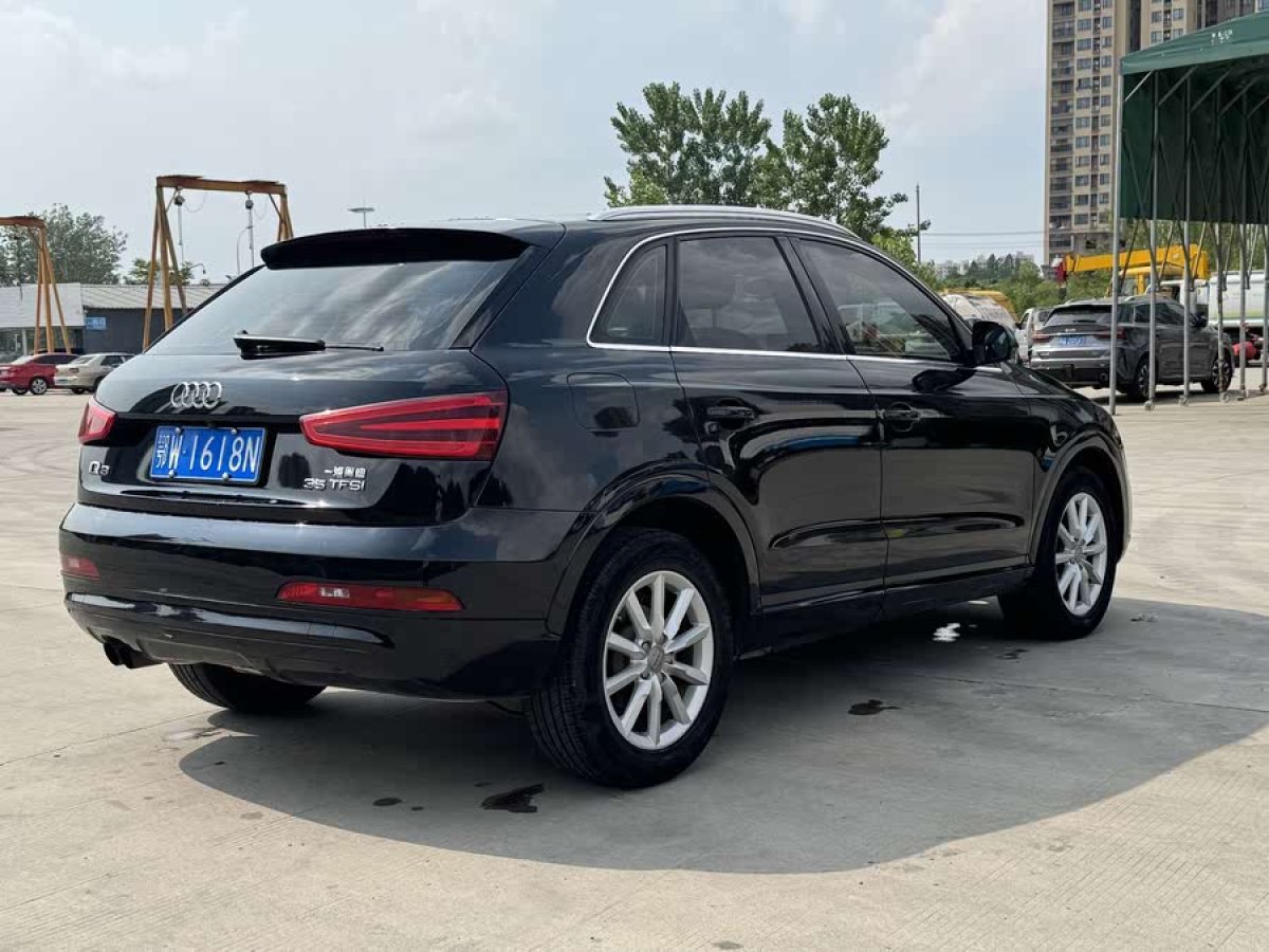 奧迪 奧迪Q3  2015款 35 TFSI 進(jìn)取型圖片