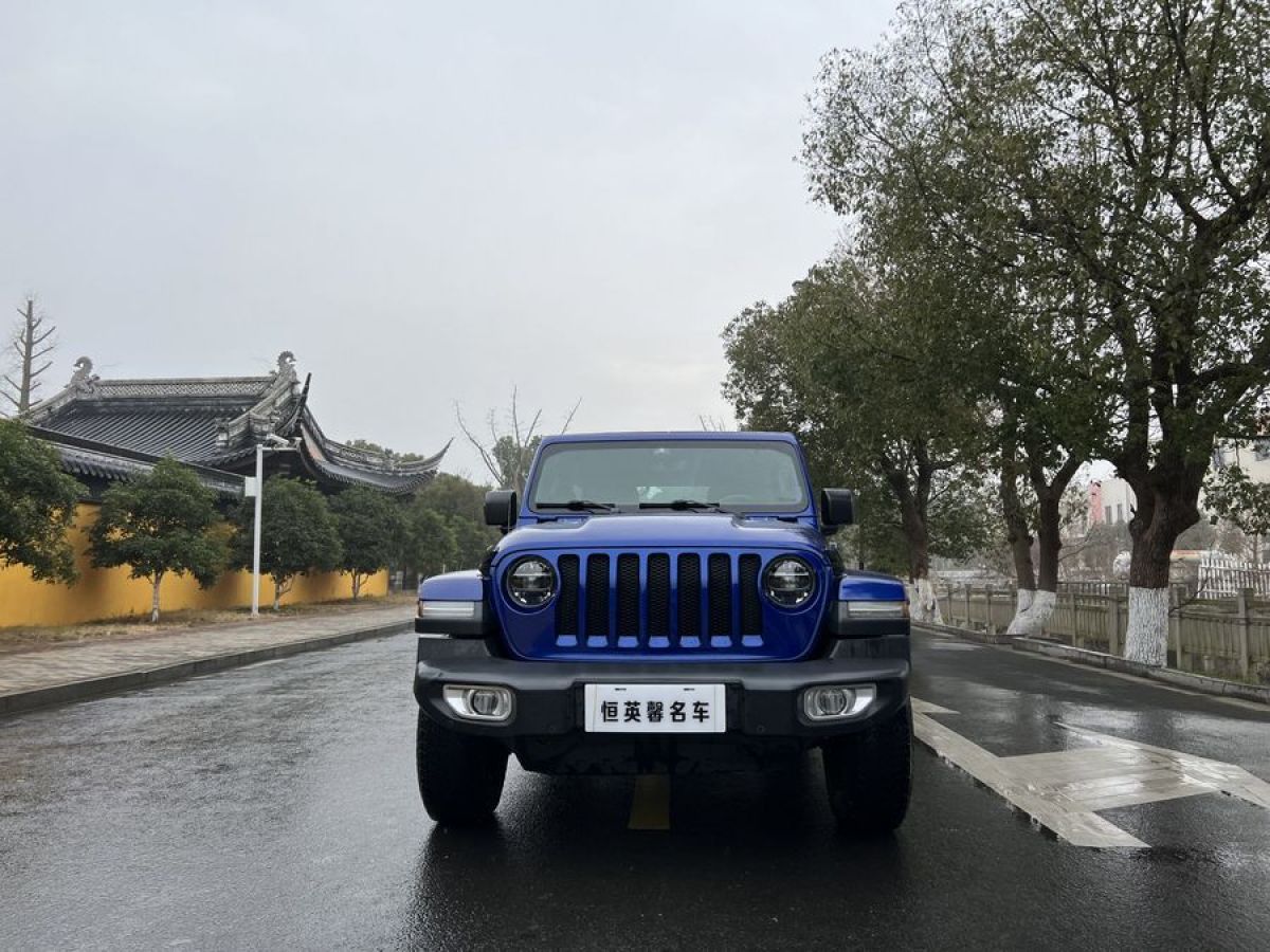 2018年11月Jeep 牧马人  2018款 2.0T Sahara 四门版
