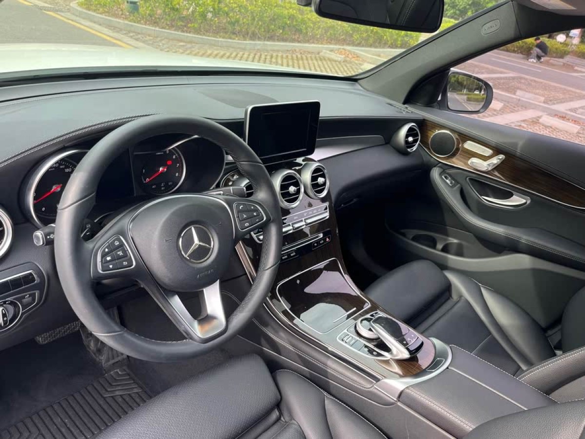 奔馳 奔馳GLC  2016款 GLC 260 4MATIC 豪華型圖片