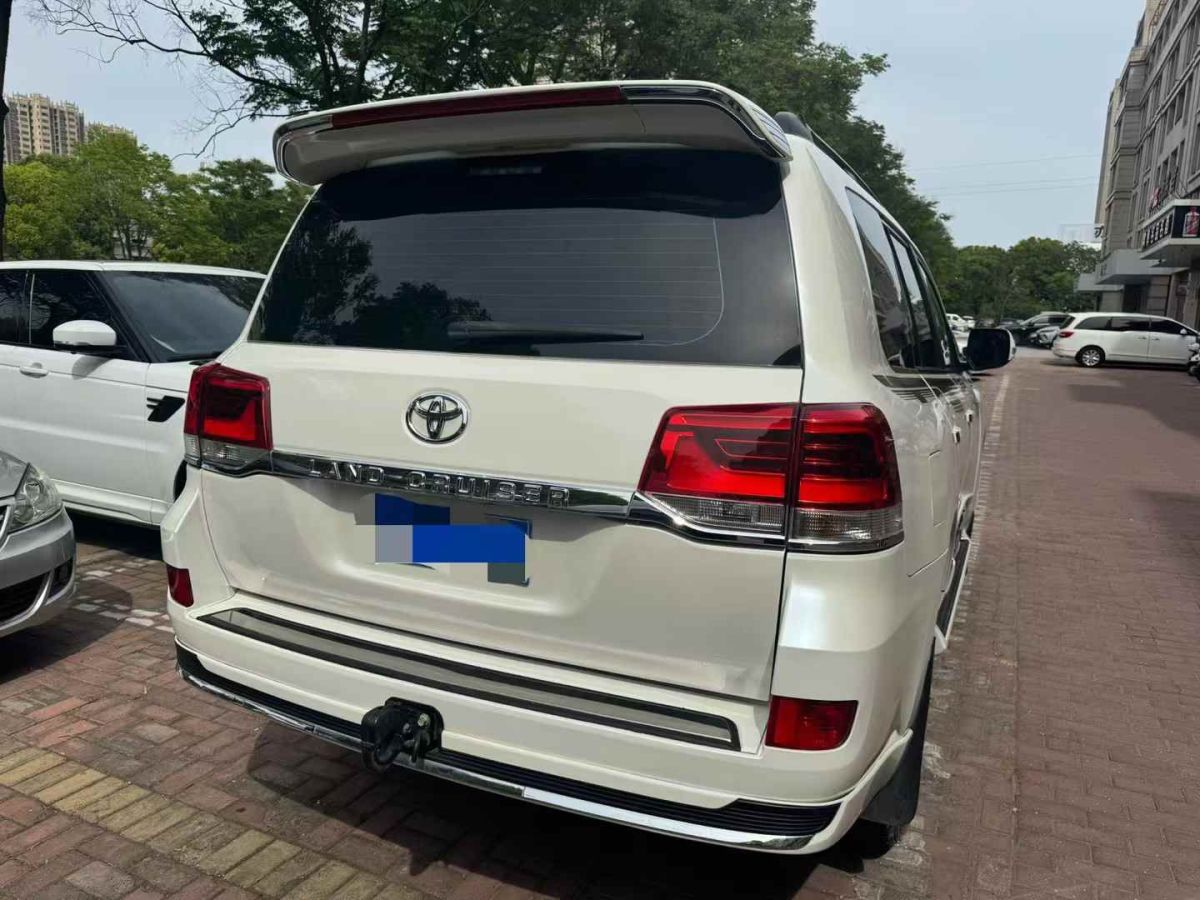 豐田 蘭德酷路澤  2015款 4.6L V8 中東限量版圖片