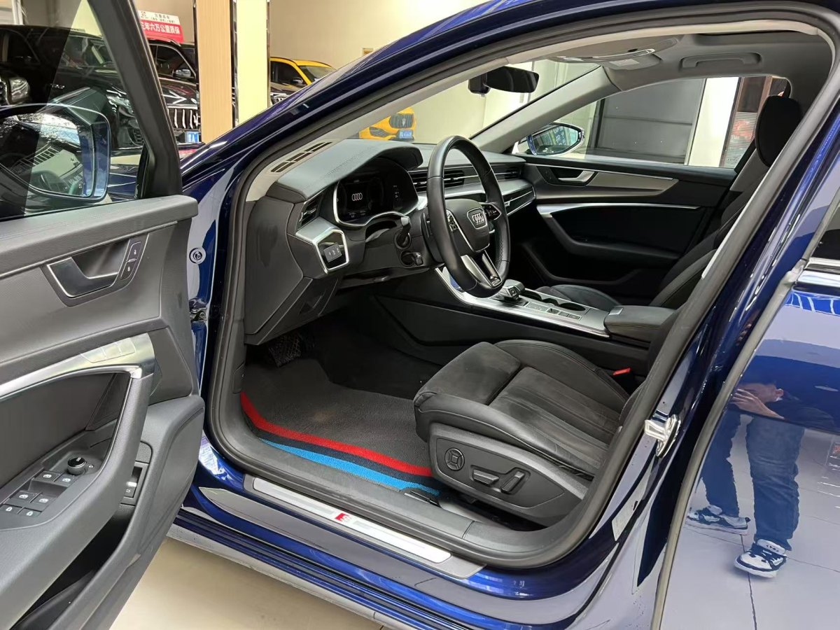 奧迪 奧迪A6  2020款 Avant 先鋒派 45 TFSI 臻選動感型圖片