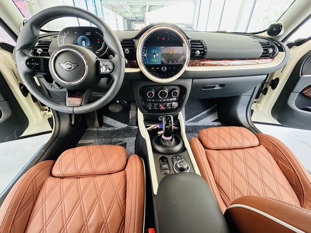 MINI CLUBMAN  2023款 改款 2.0T COOPER S 鑒賞家圖片