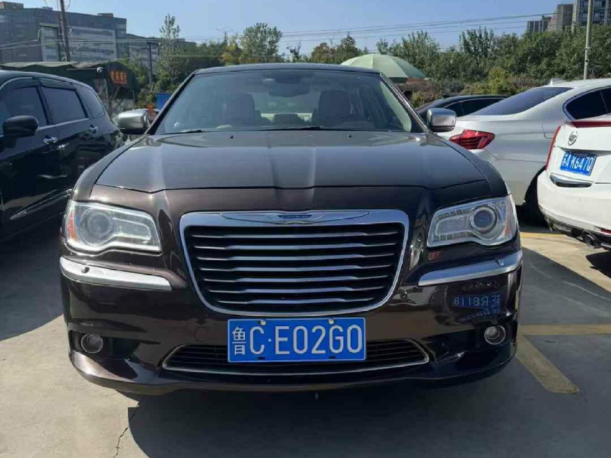 克萊斯勒 300C  2013款 3.6L 尊崇版圖片