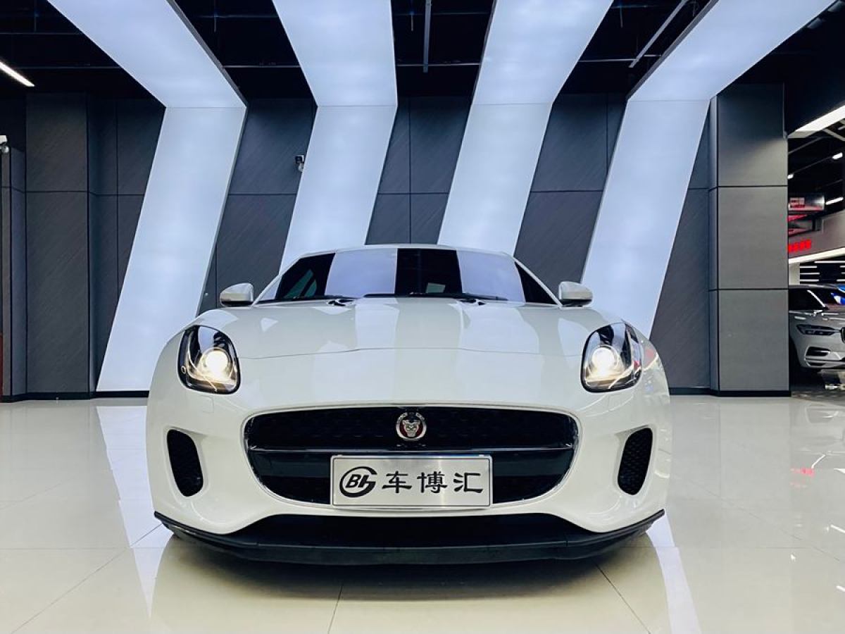 捷豹 F-TYPE  2019款 2.0T 硬頂版圖片