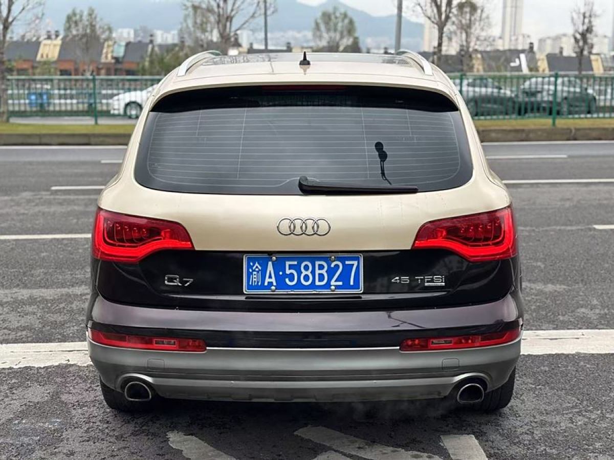 奧迪 奧迪Q7  2014款 35 TFSI 進(jìn)取型圖片