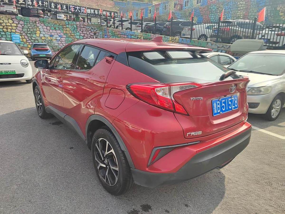 2019年12月豐田 C-HR  2020款 2.0L 領(lǐng)先版