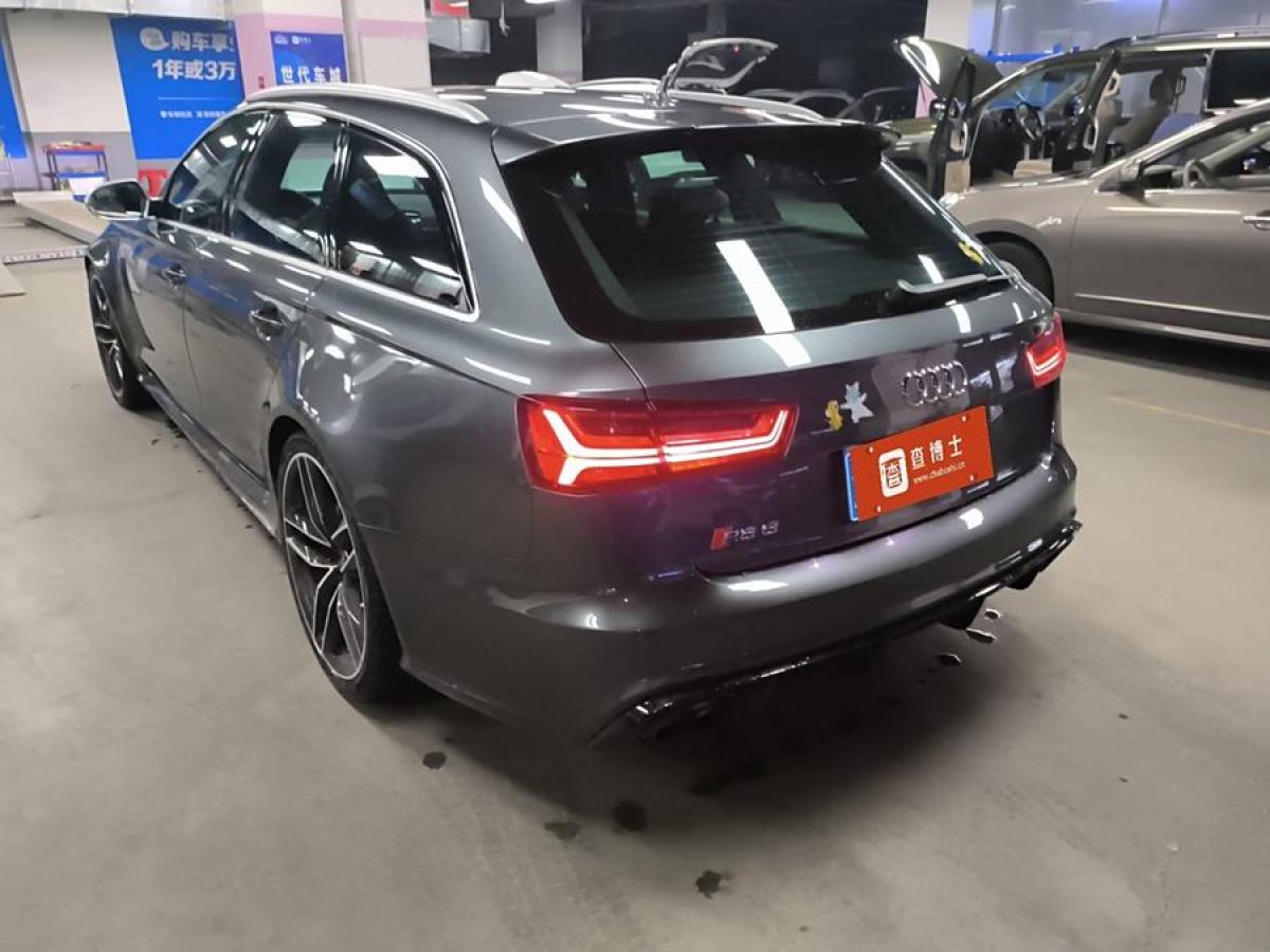 奧迪 奧迪RS 6  2018款 RS 6 4.0T Avant尊享運(yùn)動(dòng)限量版圖片