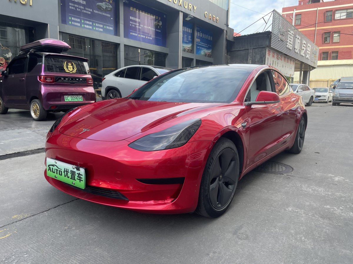 特斯拉 Model 3  2019款 標(biāo)準(zhǔn)續(xù)航后驅(qū)升級版圖片