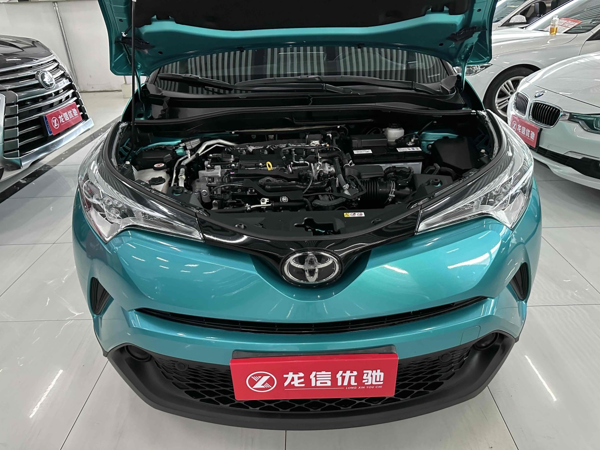 豐田 C-HR  2020款 2.0L 舒適版圖片