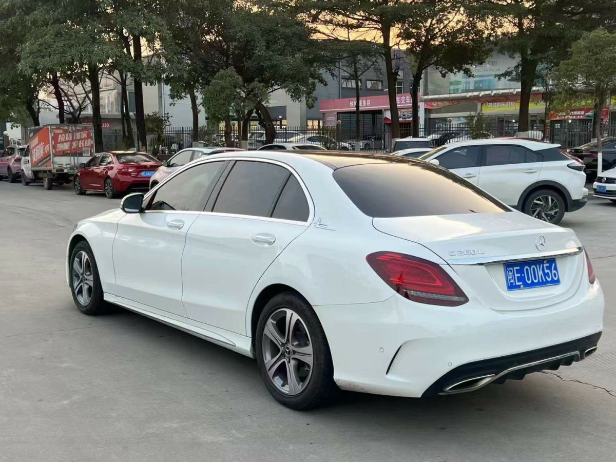 奔馳 奔馳C級(jí)  2020款 C 300 L圖片