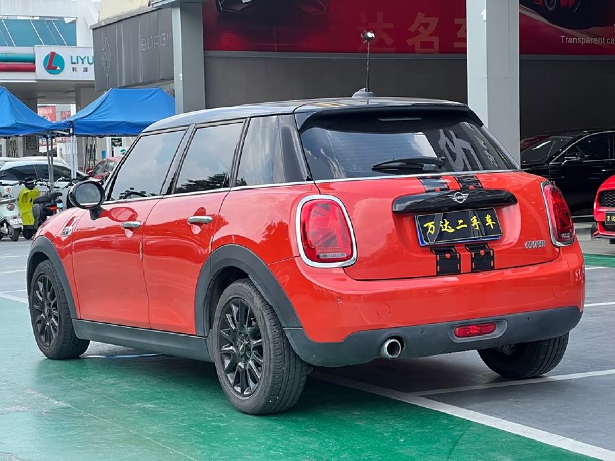 MINI MINI  2018款 1.5T COOPER 經(jīng)典派 五門版圖片