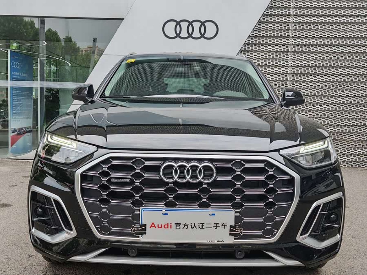 奧迪 奧迪Q5L  2024款 40 TFSI 時(shí)尚動(dòng)感型圖片