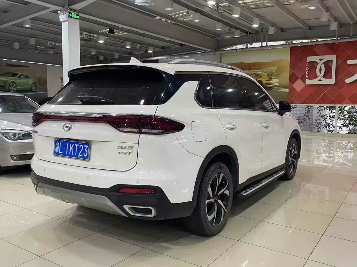 廣汽傳祺 GS5  2019款 235T 自動(dòng)精英版圖片