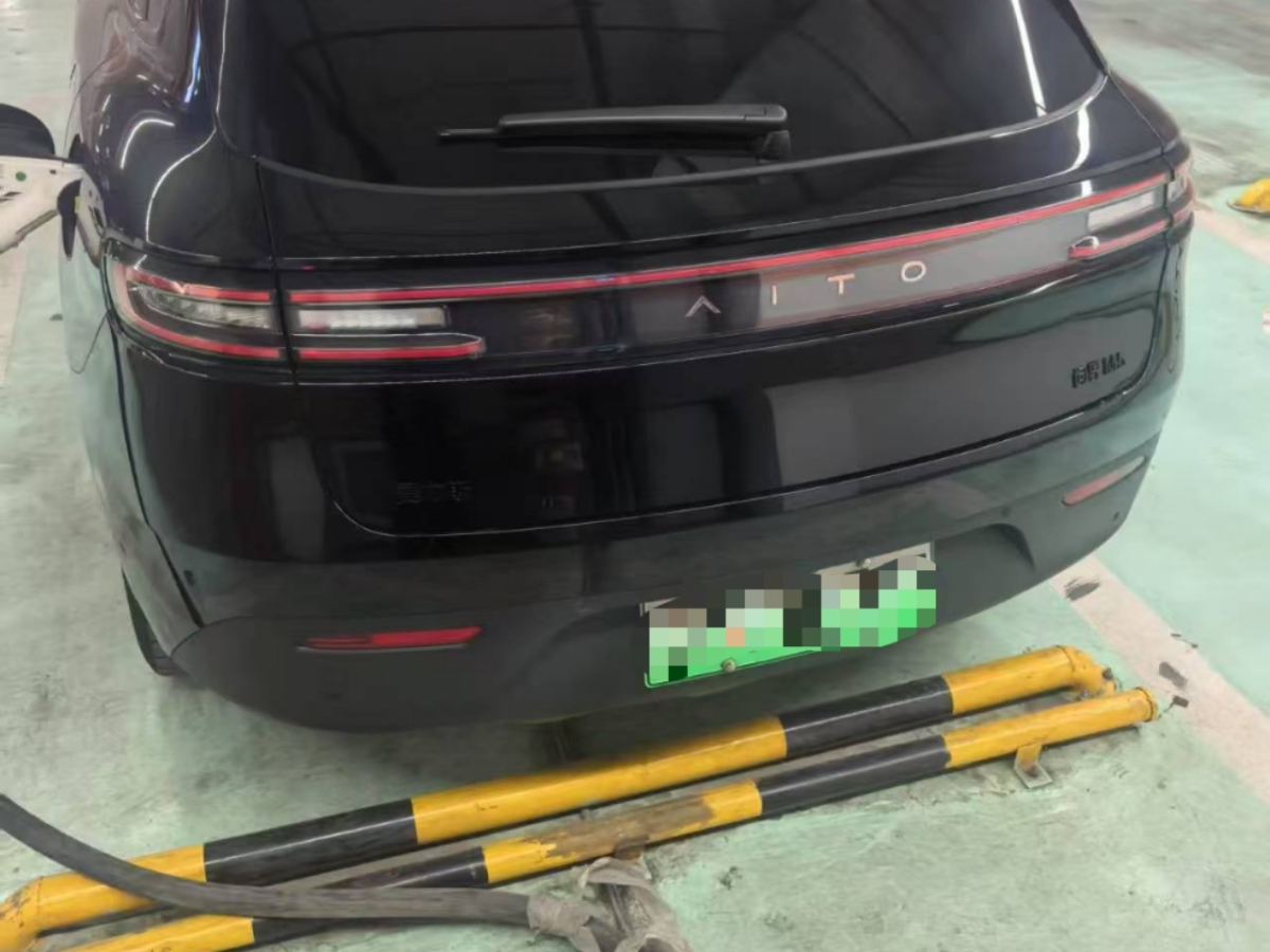 賽力斯 問(wèn)界M5  2024款 增程 Max RS 四驅(qū)高階智駕版圖片