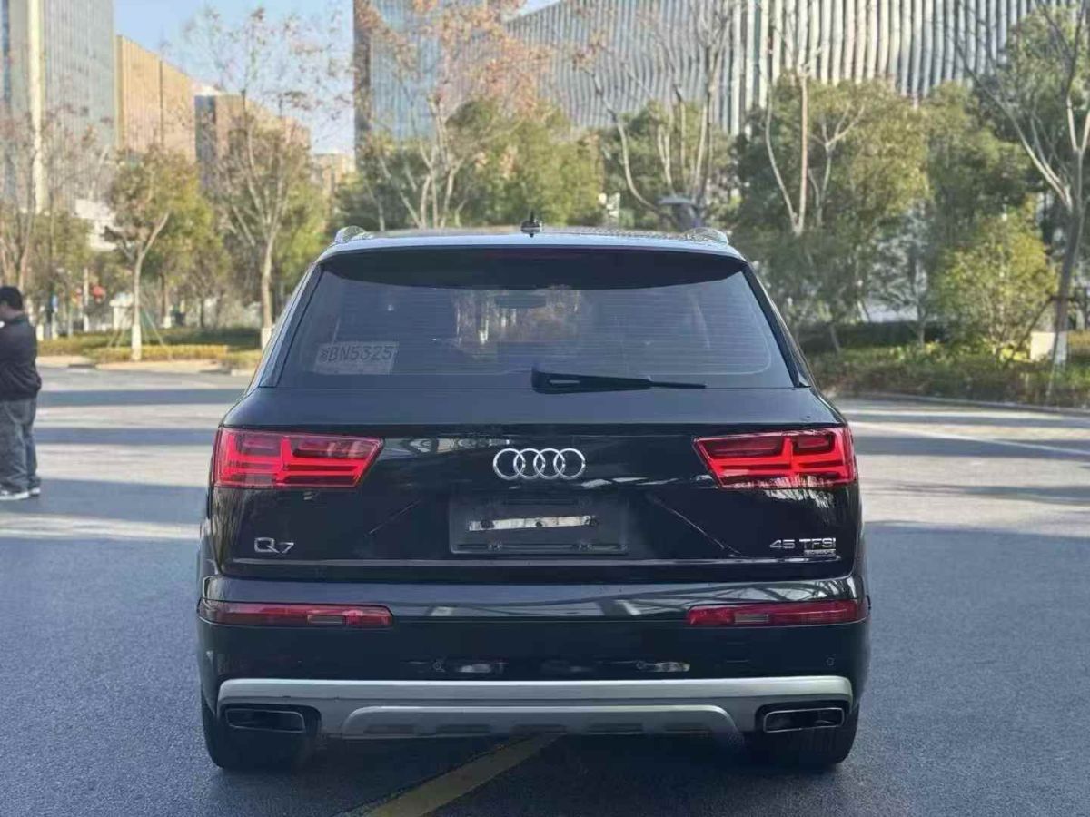 奧迪 奧迪Q7  2016款 40 TFSI S line運動型圖片