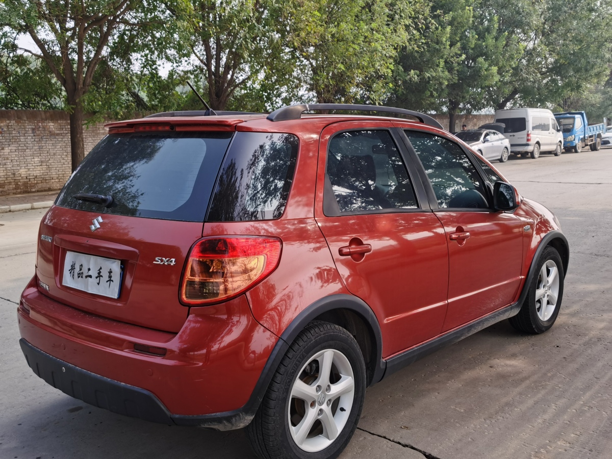 2010年8月鈴木 天語 SX4  2010款 兩廂 1.6L 自動冠軍限量版